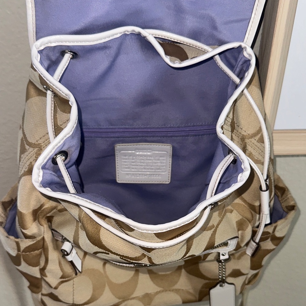 Coach Beige and White Signature Backpack - Picture 7 of 11
